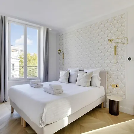 Pick A Flat's In Grands-boulevards - Boulevard Saint-denis Apartment *