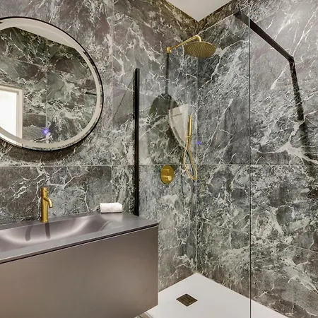 Apartment Pick A Flat's In Grands-boulevards - Boulevard Saint-denis